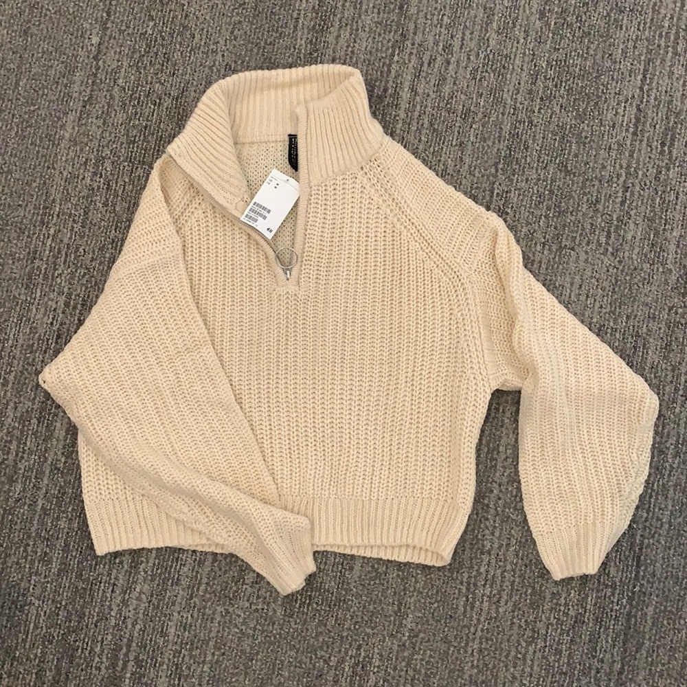 H&M sweater